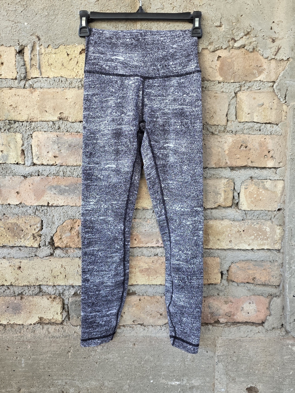Lululemon Wunder Under HR Tight 25" *Space Dye Twist White Black - Size 4